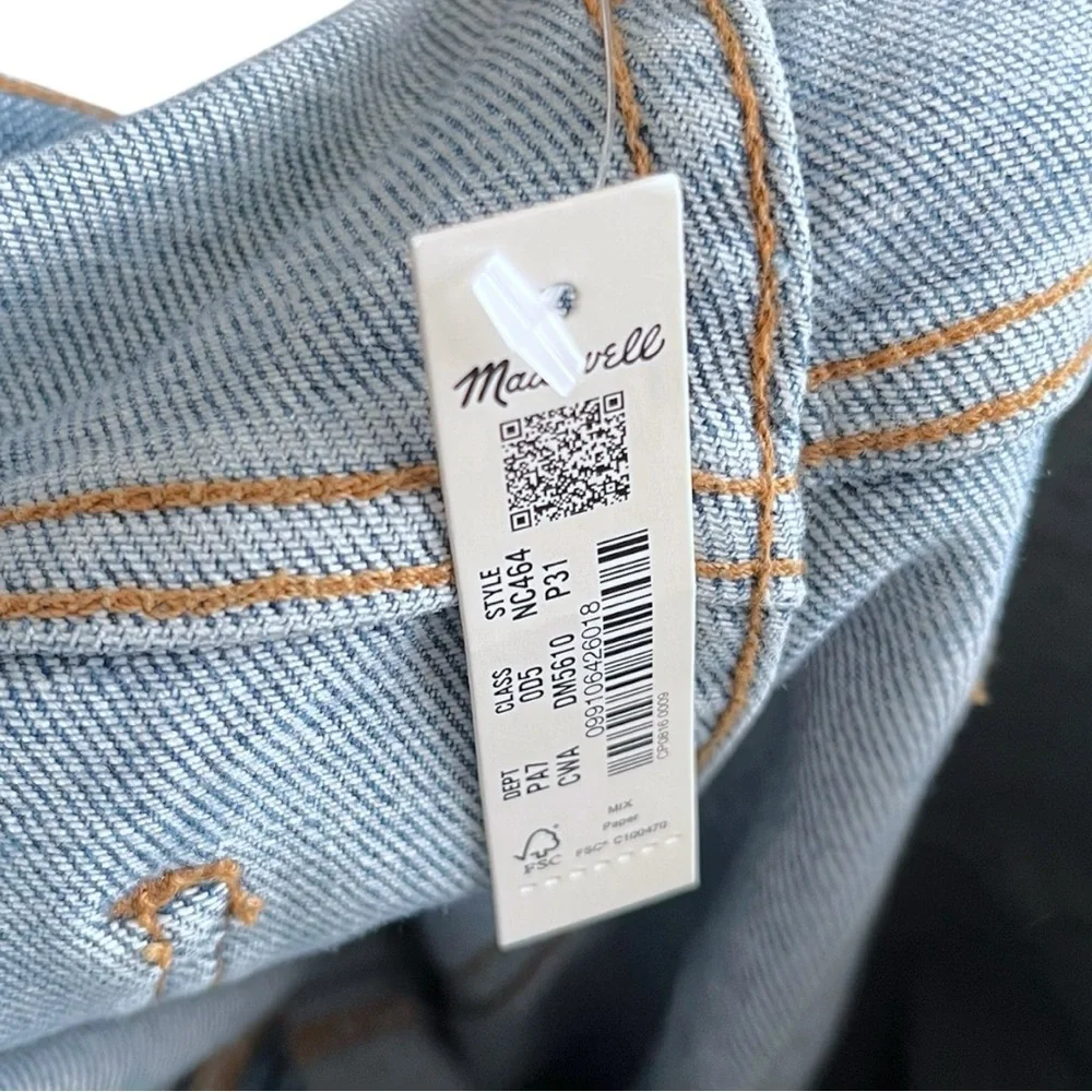 NWT Madewell Roadtripper Boyjean Cadell Wash Ripped Knees Size 31 PETITE NC464